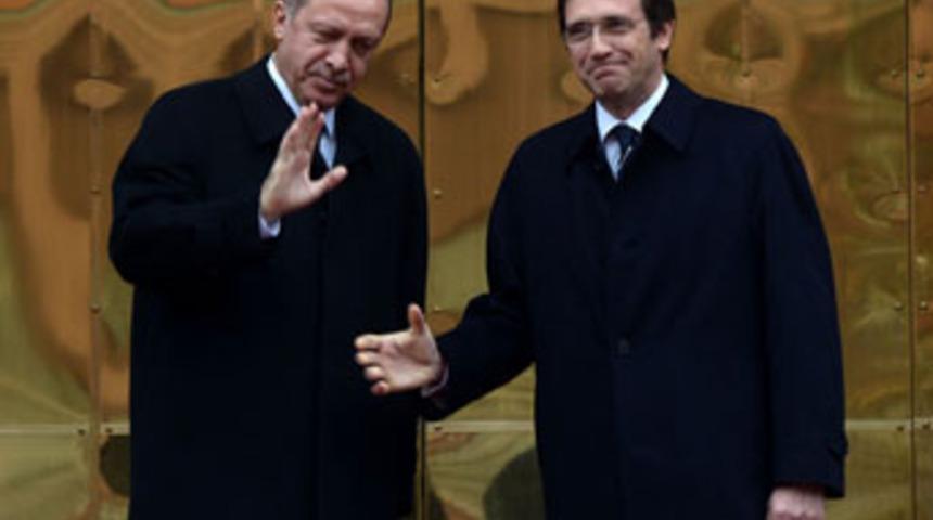 'Talabani'nin &ouml;ld&uuml;ğ&uuml; haberi uydurma'