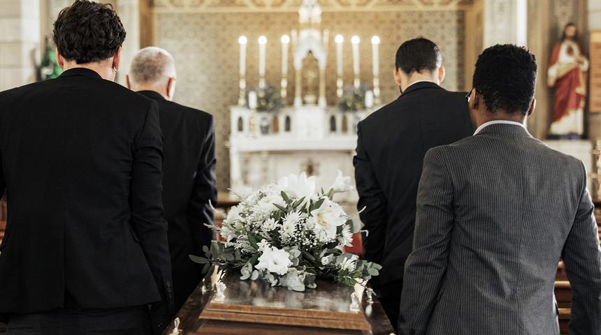 ABD'de film gibi olay! Cenazesinde yaşadığı ortaya çıktı