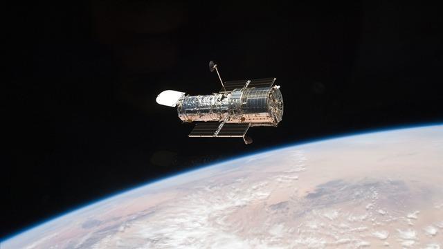 NASA, Hubble Uzay Teleskobu'nun arıza nedeniyle geçici olarak devre dışı kaldığını duyurdu