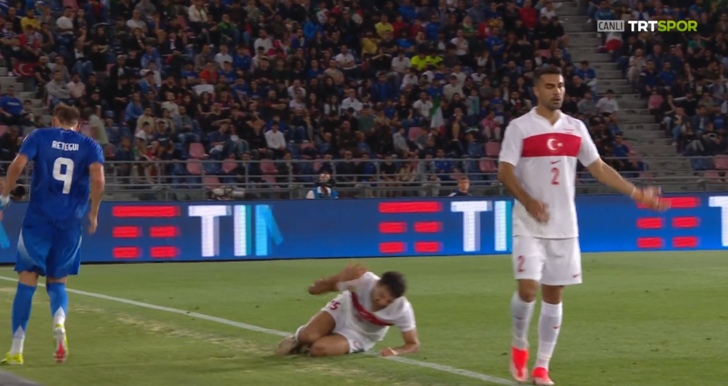 Avrupa Şampiyonası öncesi Ozan Kabak'tan kötü haber! Yaşadığı sakatlık sonrası sahayı sedyeyle terk etti G3