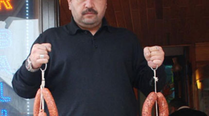 K&ouml;pekbalığı sucuk oldu