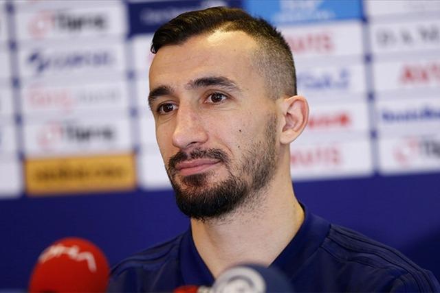 Eski milli futbolcu Mehmet Topal'ın yeni adresi belli oldu! 3 yıllık anlaşma 640xauto