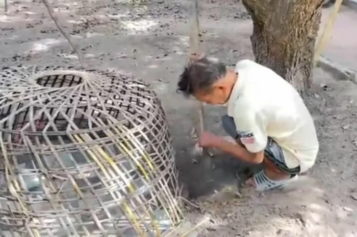 Ne bankaya ne de yastık altına güvendiler! Kilolarca altını arka bahçelerine gömen yaşlı çifte hırsızlık şoku... "Bir anda ortadan kayboldu"