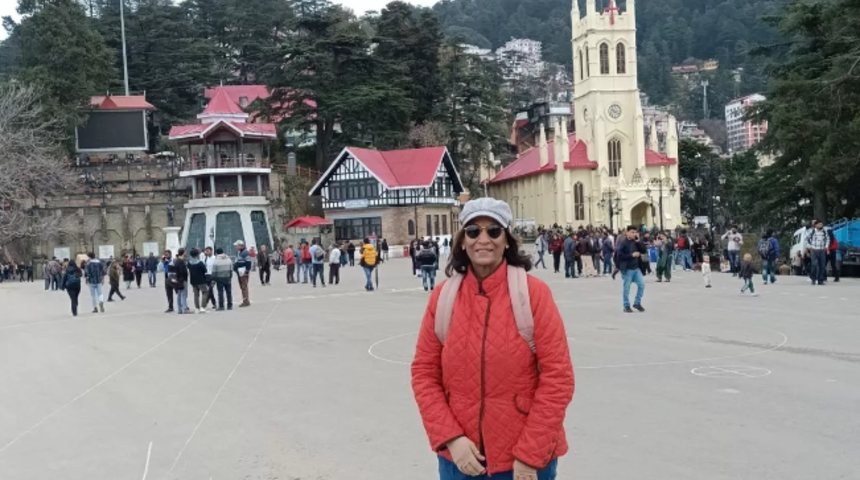 'Yaşlı ve yalnız olmayı reddediyorum' diyerek kendisini yollara attı! Dünyayı tek başına gezen 70 yaşındaki kadın viral oldu