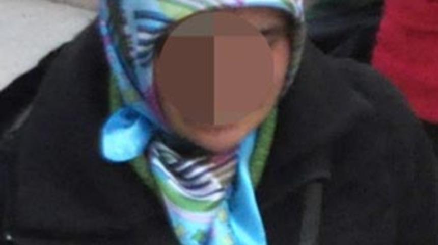 Kuzenine banyoda tecav&uuml;z etti!