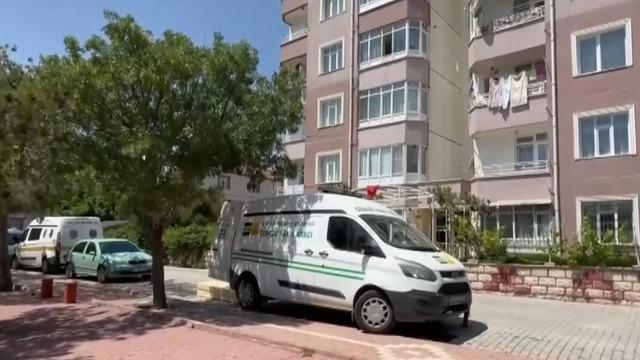 Konya'da kız kardeşlerin esrarengiz ölümü! 4 saat arayla cansız bedenleri bulundu