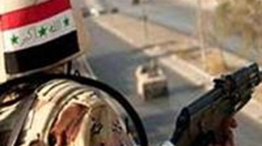 Peşmergelerle Irak ordusu &ccedil;atıştı: 13 &ouml;l&uuml;