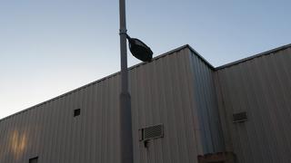 Aydınlatma direğine asılı halde bulundu! Vatandaşlar tarafından kurtarıldı