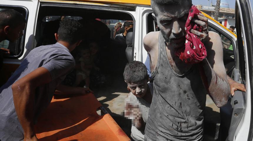 İsrail kana doymuyor! Bu kez de Nusayrat M&uuml;lteci Kampı'nı ve sivillerin barındığı okulu vurdu