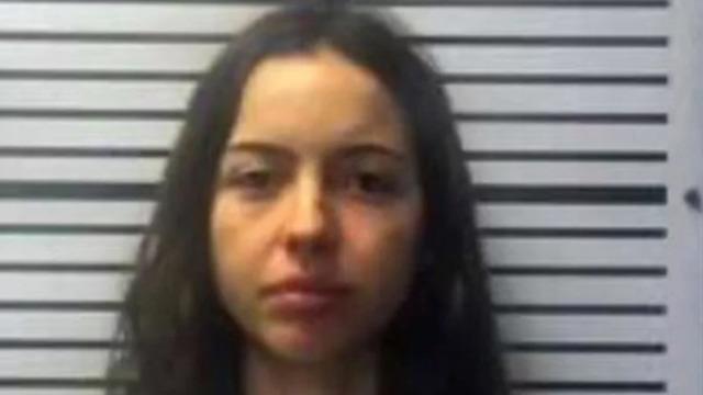 Skandal hareketine bulduğu çözüm daha da skandal! Bir köpeğe tecavüz ettiği videolar ortaya çıkmıştı... Yasal olan bir yere taşınacağım