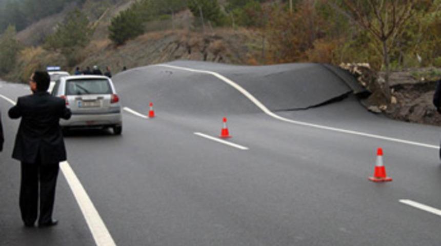 S&uuml;r&uuml;c&uuml;ler neye uğradığını şaşırdı!