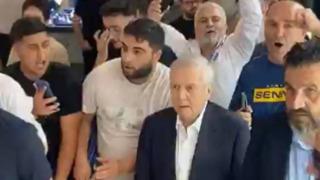 Aziz Yıldırım seçim çalışmalarını sürdürüyor! Kapalı Çarşı'ya gitti, izdiham yarattı