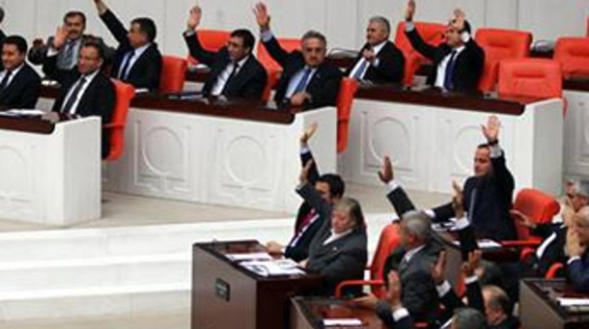 2013 bütçesine Meclis'ten onay