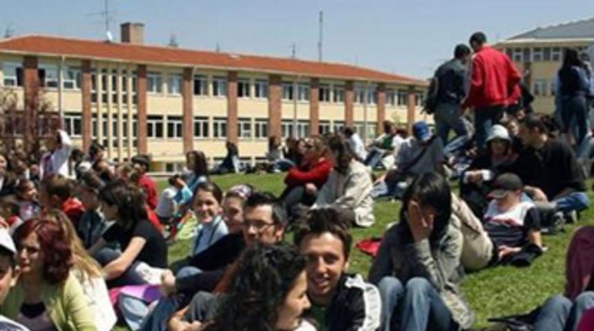 150 bin öğrenciye burs tahsisi