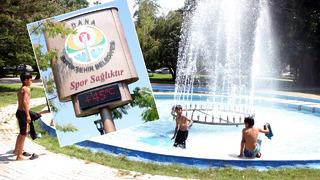 'Hissedilen sıcaklık 50 derece vardır' Adana’da vatandaşlar gölgelik alanlara, parktaki çeşmelere akın etti 'Başka bir kente gitmeyi düşünüyorum'