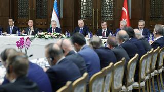 Türkiye ile Özbekistan arasında 18 anlaşma! Cumhurbaşkanı Erdoğan 5 milyar dolarlık ticaret hacmi hedefimize en kısa sürede ulaşacağımıza inanıyorum