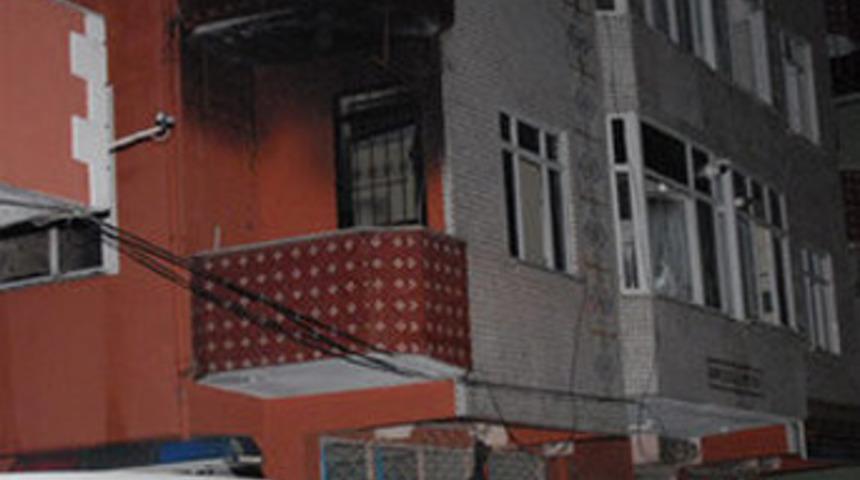 Sultanbeyli'de yangın paniği