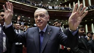 AK Parti'deki değişim tartışması büyüdü! Erdoğan ikna edildi ama bazı partililer tepkili