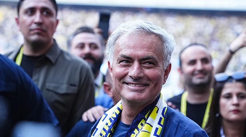 Jose Mourinho, Ali Koç'tan ilk transferini istedi! ''Bana onu alın''