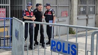 Çocuk istismarcısını hem tahliye etti, hem nasihat verdi! 'Küçük kızlardan uzak dur'