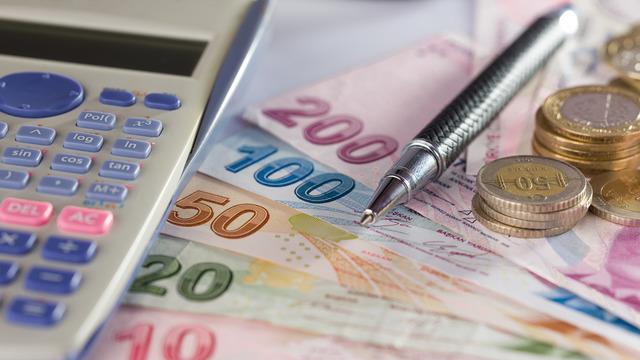   Emeklilerin gündemi maaş zammı! Hesapları değiştiren detay, son ipucunu hatırlattı, masadaki en güçlü zam oranı!