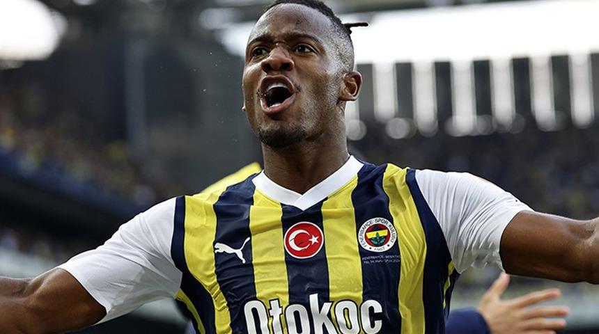 Okan Buruk'tan Batshuayi ve Sacha Boey sorularına net cevap! ''Görüşmelerimiz oluyor...''