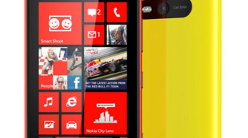 iPhone’a kafa tutan telefon