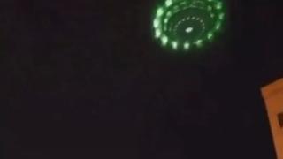Sosyal medyayı karıştıran UFO görüntüsü! Şehrin semalarında görüldü... Sosyal medyada tartışmanın fitilini ateşledi