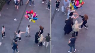 Kadınların kavgası ortalığı karıştırdı! Tekmeler, yumruklar havada uçuştu