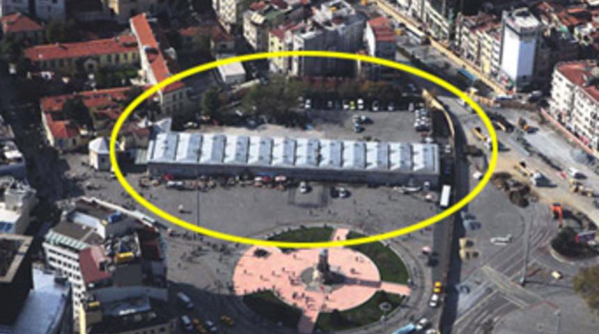 Taksim'de merak uyandıran hazırlık