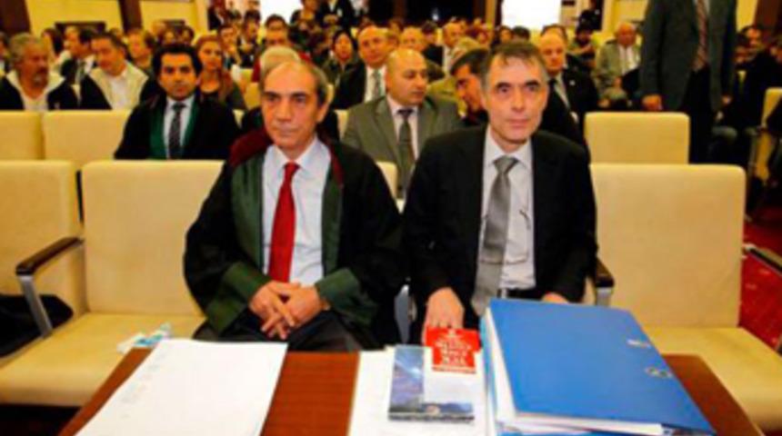 Deniz Feneri savcılarına beraat