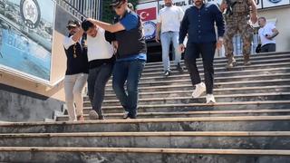Fatih'te öğretmeni öldürmüştü! Polis peşine düştü, lokantada yemek yerken yakalandı