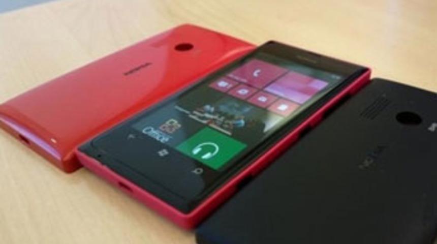Nokia Lumia 505&rsquo;den ilk g&ouml;r&uuml;nt&uuml;
