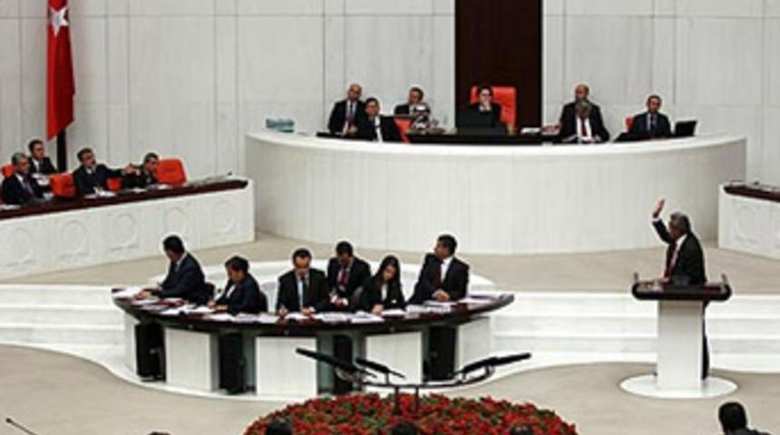 Meclis'te "kişilik" tartışması çıktı