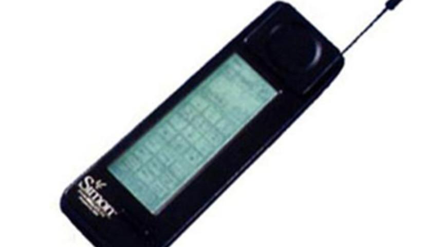 D&uuml;nyanın ilk akıllı telefonu 20 yaşında!