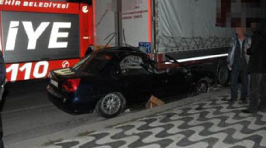 &Uuml;steğmen ve arkadaşının feci sonu