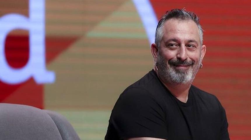 Cem Yılmaz gösterisinde açıkladı! "Retina ayrılmış gözüm yüzde 50 görmüyor"