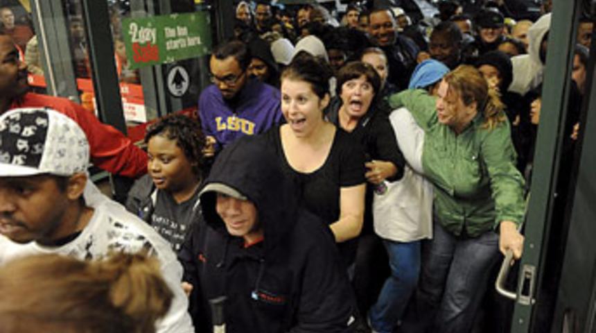 ABD'de 'Kara Cuma' &ccedil;ılgınlığı