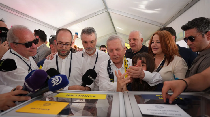 Fenerbahçe'de tarihi seçimi büyük bir farkla Ali Koç kazandı! G5