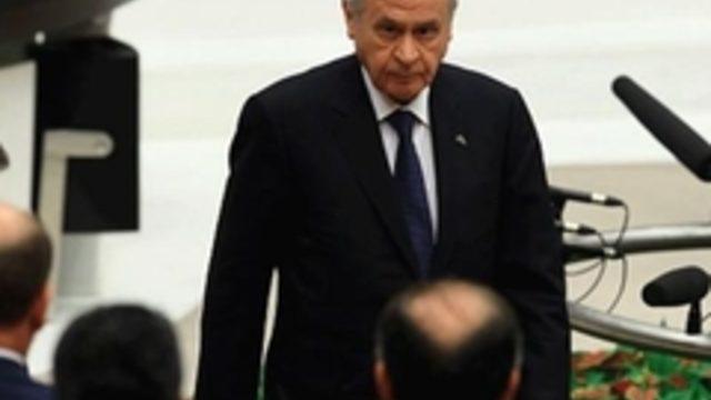 MHP, seçenekleri tükenen bir AKP mi istiyor?