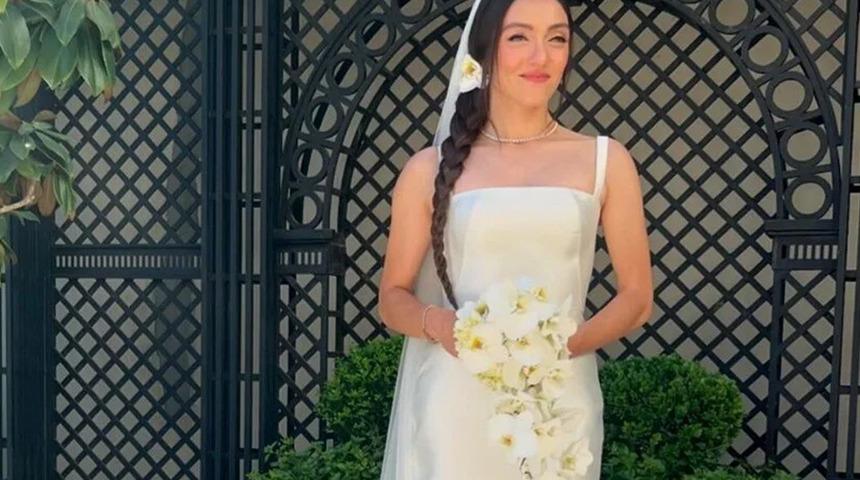 Merve Dizdar 10 aylık sevgilisiyle evlenince 'hamile' iddiaları gündem oldu ama...