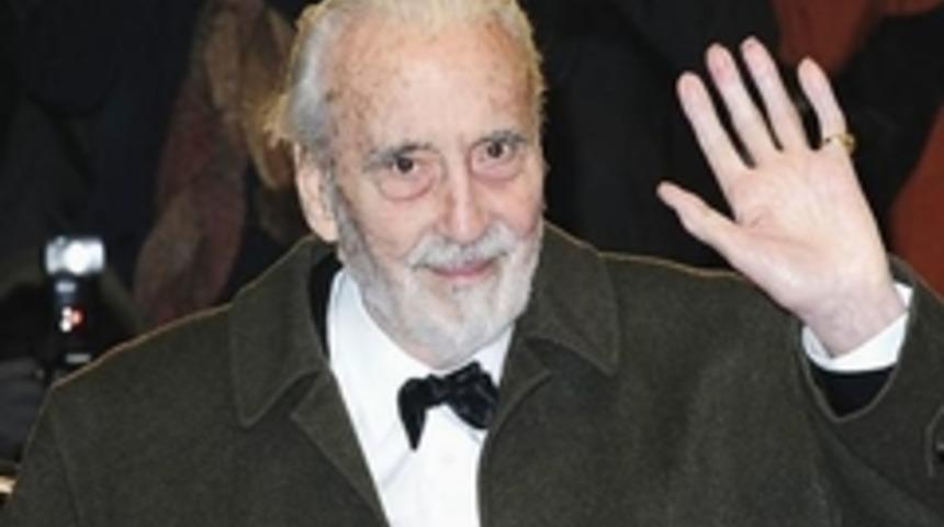 Yüzüklerin Efendisi'nin Saruman'ı Christopher Lee öldü
