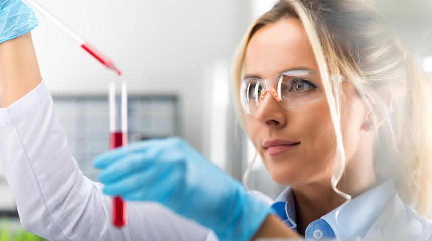 Dokuları aydınlatan floresan boyalar sayesinde kanserli hücre tespit ediliyor! Kanser tedavisinin geleceğini değiştirebilir