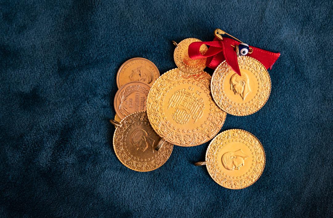 Altın fiyatlarında geri sayım başladı! Yarın saat 21.30'dan sonra y&ouml;n netleşiyor, 'Fiyatlamaları &uuml;&ccedil; ayak belirleyecek' diye duyurdu!  ( 11 Haziran gram altın &ccedil;eyrek altın ne kadar oldu?) 