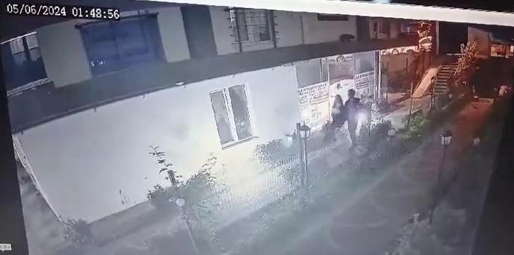 Canlı girdiği evden 11 saat sonra cesedi çıktı! Cansız bedeni denizde bulunan gencin son görüntüleri ortaya çıktı G5