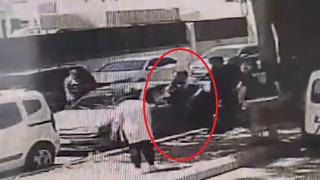 Zamanla yarıştılar! Anne- babasının otomobilde bıraktığı ikizler böyle kurtarıldı