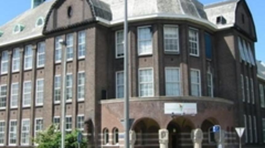 AKP yanlısı rekt&ouml;r Akg&uuml;nd&uuml;z'e intihal su&ccedil;laması