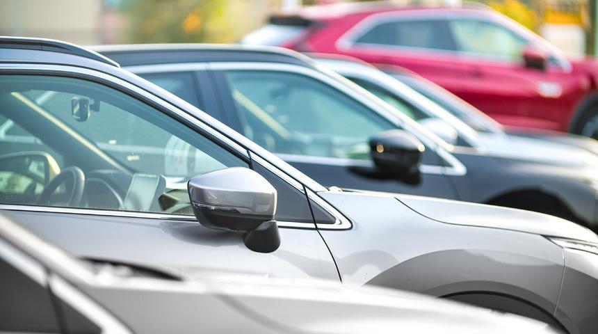 Araç hak mahrumiyeti nedir? Hak mahrumiyeti hacizli araç bağlanır mı?