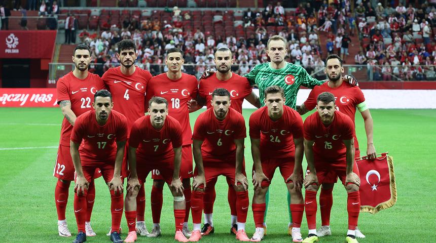 A Milli Takım'da sakatlık şoku! İrfan Can Kahveci kadrodan çıkartılabilir! TFF'den açıklama geldi