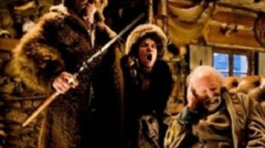 Tarantino Hateful Eight ile &ouml;z&uuml;ne d&ouml;n&uuml;yor